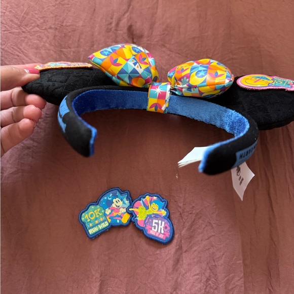 2026 Disneyland Half Marathon Minnie Ears - Picture 3 of 5